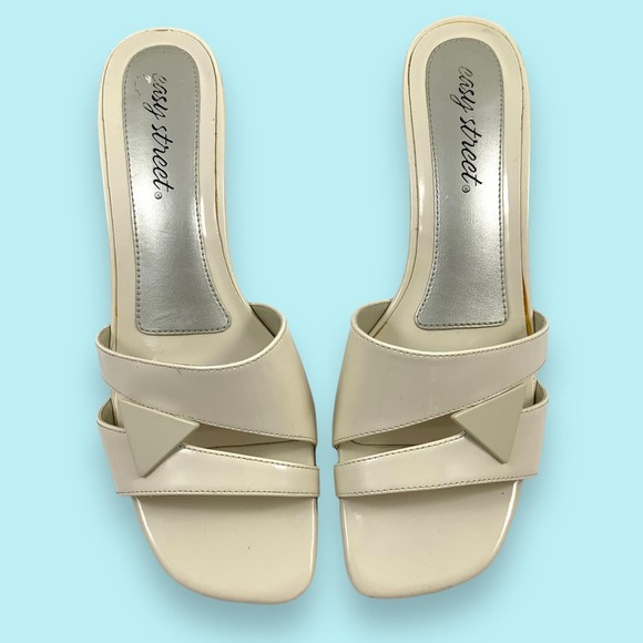 80's EASY STREET abstract cream heeled sandals - Picture 4 of 16